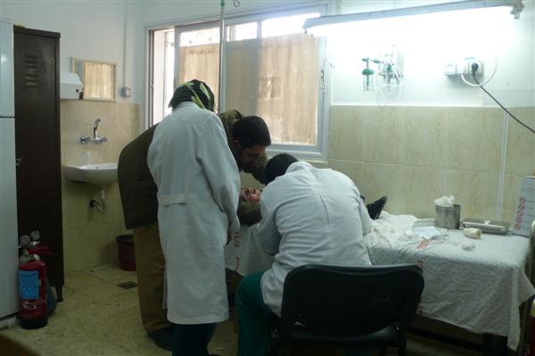 تسمم 4 تلميذات بمراكش وفتح تحقيق مع صاحب محل للساندويتشات