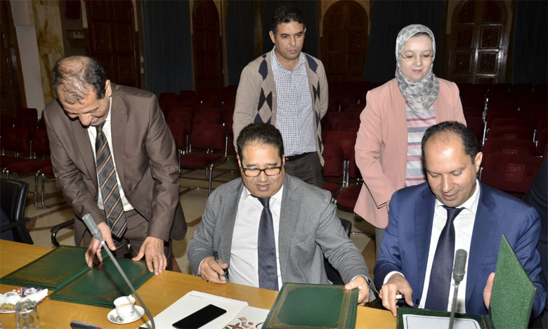 توقيع اتفاقية شراكة لدعم وتسيير مدرسة الفرصة الثانية- الجيل الجديد في ابن مسيك