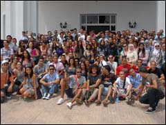 حاتم العمراني: الجامعة الصيفية جسر للاستفادة والتحصيل قصد معرفة أعمق وأدق بالوطن الأم دورة سابقة للجامعة الصيفية