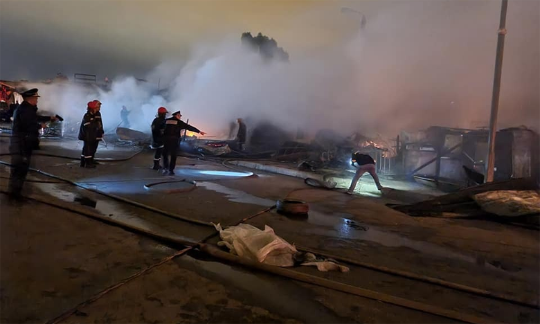 حريق في سوقي المتلاشيات والدجاج بإنزكان والسلطات تسارع إلى فتح تحقيق
