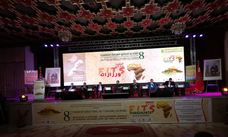 خبراء ومهتمين يتدارسون بورززات تحديات التنمية المستدامة والسياحة التضامنية في واحات العالم