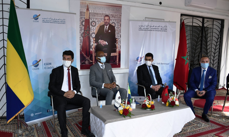 سفير الغابون يطلع بالجديدة على مؤهلات المدينة الصناعية والسياحية