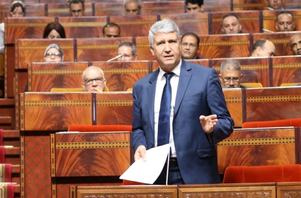 صديقي : معدل التساقطات المطرية بلغ لحد الآن 77 مليمترا مسجلا تراجعا بـ44 بالمائة صديقي : معدل التساقطات المطرية بلغ لحد الآن 77 مليمترا مسجلا تراجعا بـ44 بالمائة