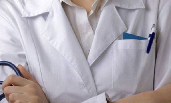 صيادلة يعلنون استعدادهم لإجراء الكشف السريع عن "كوفيد 19"