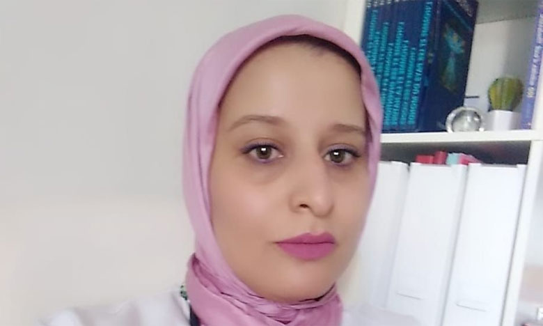 طبيبة بالجديدة تقدم رفقة زملائها خدمات طبية بالمجان للفئات الفقيرة