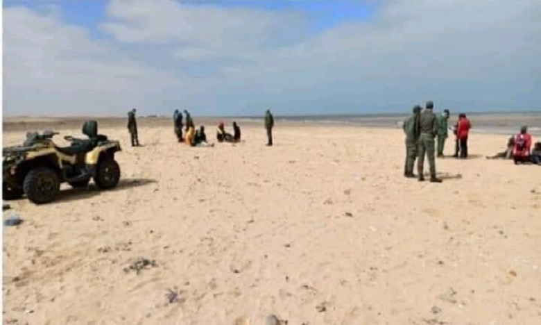 طرفاية: إحباط محاولة للھجرة السریة وضبط 40 شخصا