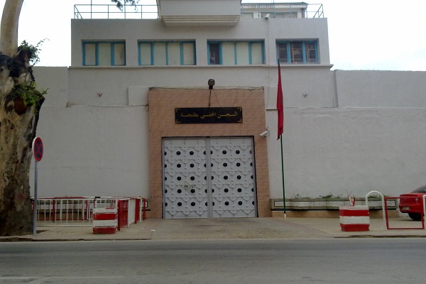 طنجة: النوبة القلبية تنهي حياة سجين استفاد من 11 فحصا طبيا