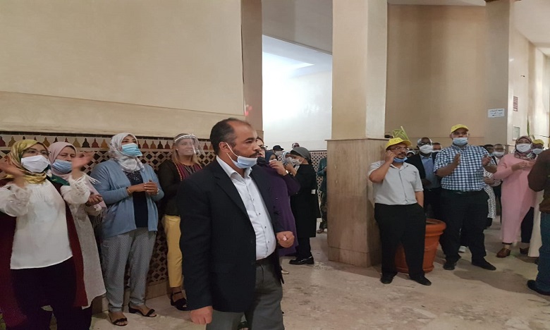 عدليو الكونفدرالية يحملون وزير العدل تبعات تراكم القضايا بالمحاكم وتدني خدمات الإدارة القضائية