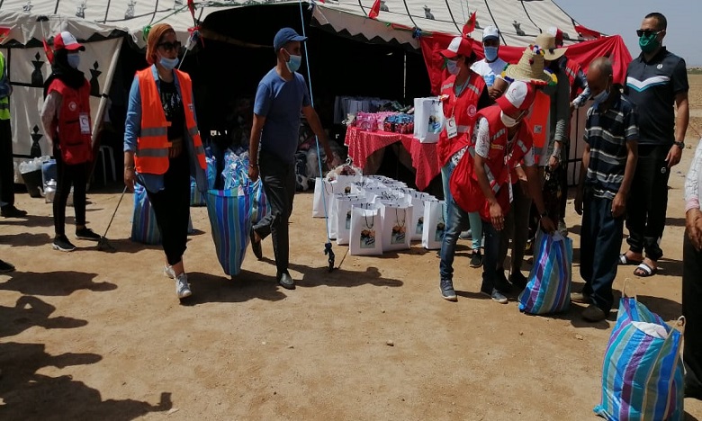 قافلة تضامنة لجمعية التحدي للمساواة والمواطنة لمساعدة سكان جماعة الجبيلات بالرحامنة