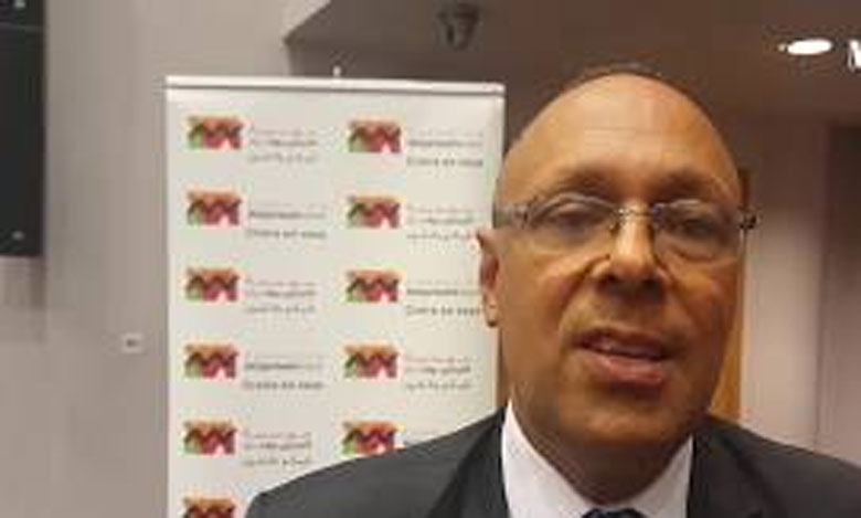 كمات: تجربة التكوين والمناقشة عن بعد يدخلان في إطار الاستراتيجيات المعتمدة في مجال التعليم مستقبلا