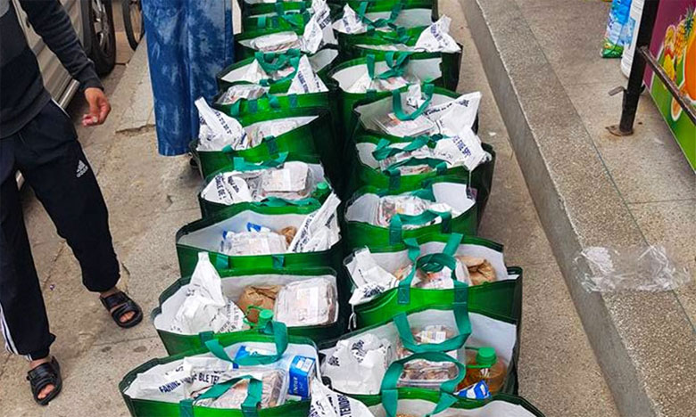 مؤسسة منتدى أصيلة توزع 1600 قفة من المواد الغذائية على المعوزين والمحتاجين