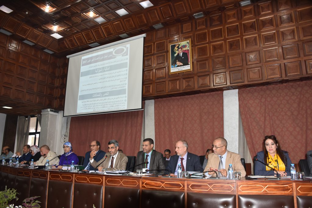 مجلس البيضاء يجتاز عقبة المصادقة على ميزانية 2018