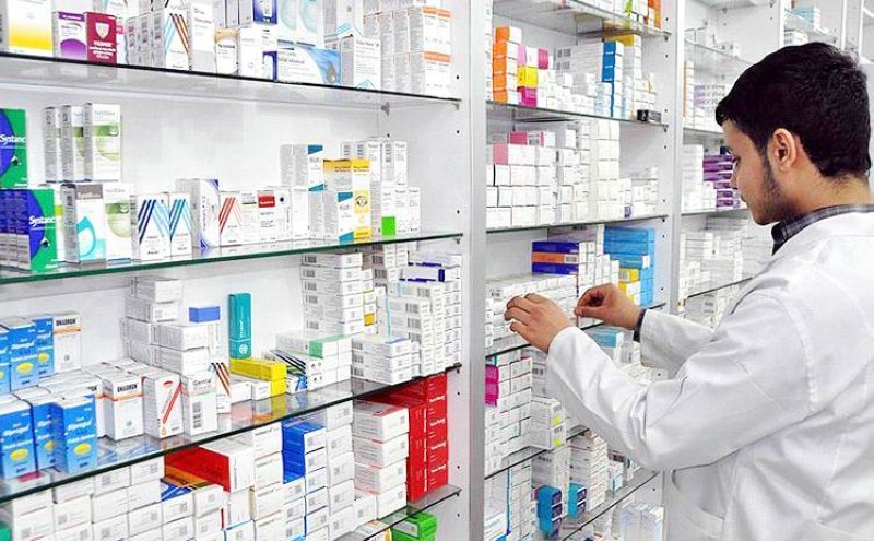 مديرية الأدوية بوزارة الصحة تجري مشاورات لتوفير دواء حيوي مهدد بالاختفاء عن الصيدليات