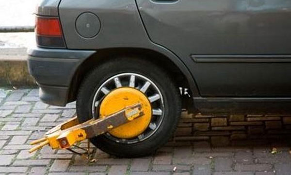 مراكش: المجلس الجماعي يكشف حقيقة انسحاب شركة "أفيلمار" من تدبير مراكن السيارات