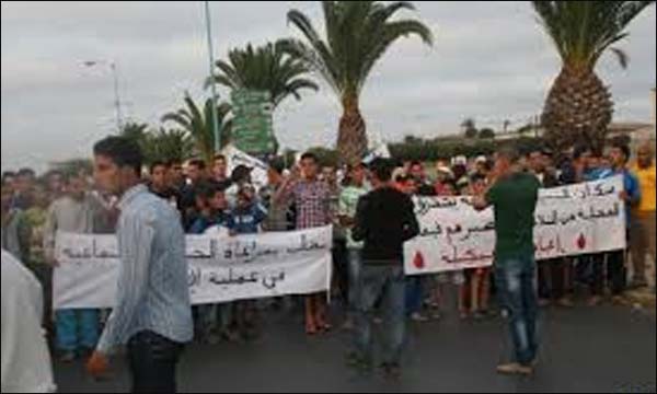 مسيرة لسكان 'كاريان' بالمحمدية من أجل السكن اللائق