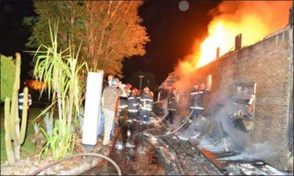 مصرع 5 أفراد من أسرة واحدة في حادث إضرام للنار بورزازات