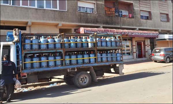 موزعو الغاز يطالبون وزير الداخلية بحل مشاكل القطاع