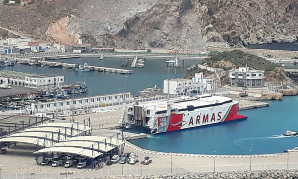 ميناء الحسيمة يوفر رحلات منتظمة للمهاجرين المغاربة القادمين من الخارج