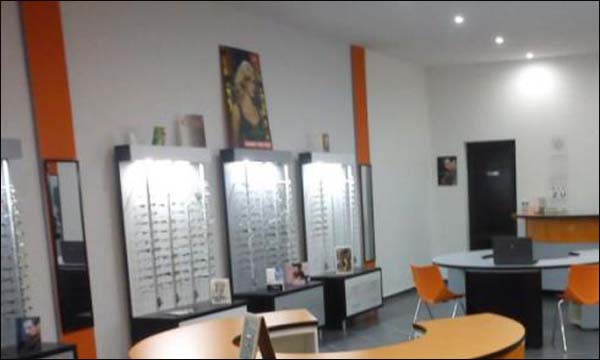 نقابة المبصاريين المغاربة تطالب بتقنين المهنة