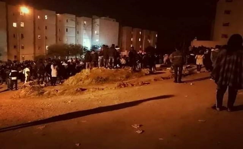 نقل 33 طالبة للمستشفى بسبب انفجار بالحي الجامعي بوجدة