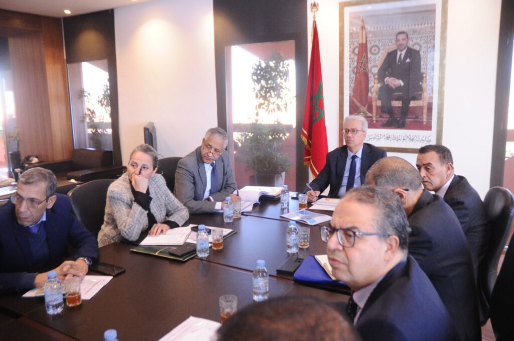 والي مراكش يطلع على الوضعية المقلقة لحقينة السدود بالجهة ودعوة لعقلنة وترشيد استعمالات المياه