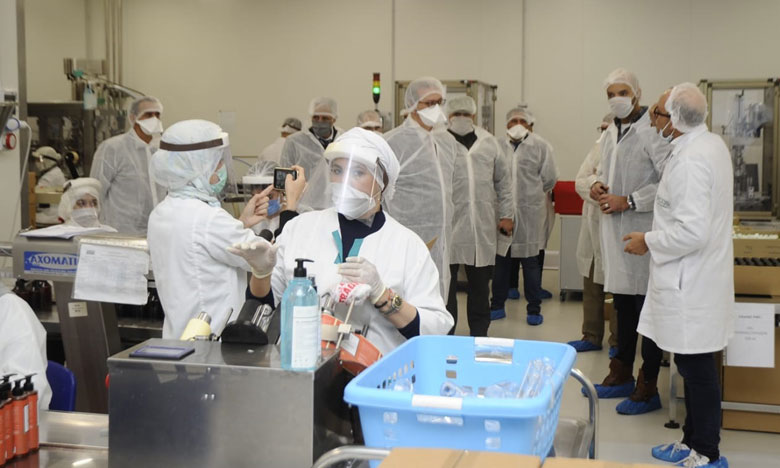 وحدة صناعية بمراكش تحول نشاطها لإنتاج المواد المنظفة والمعقمة لمواجهة فيروس كورونا