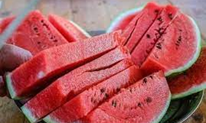 وزارة الفلاحة تنفي الشائعات حول جودة "الدلاح" وتؤكد سلامته ومطابقته لمعايير السلامة الصحية