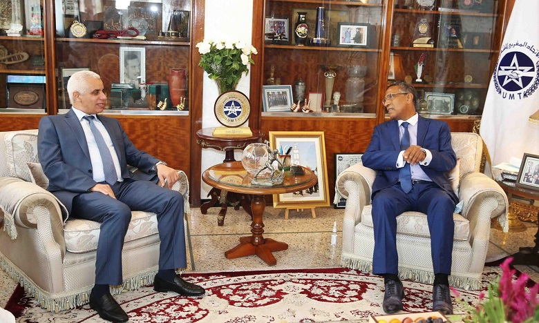 وزير الصحة في لقاء تشاوري مع الاتحاد المغربي للشغل حول ورش إصلاح المنظومة الصحية