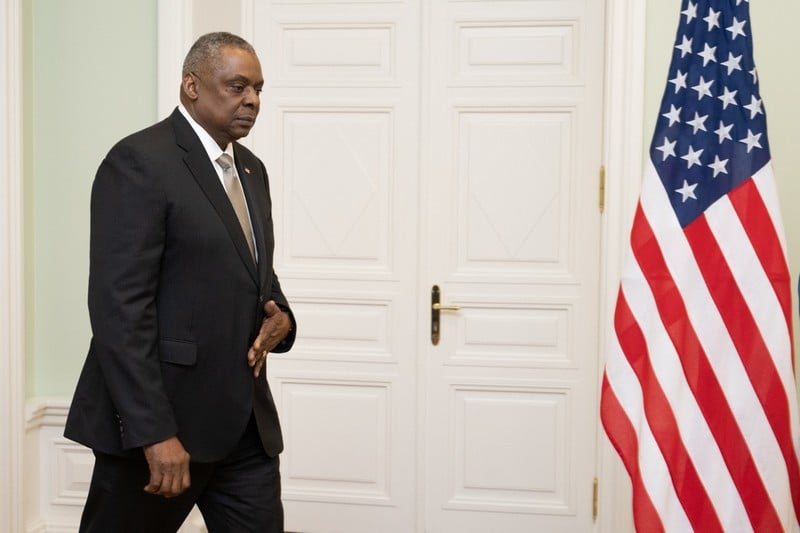 وزير دفاع أمريكا مصاب بسرطان البروستاتا