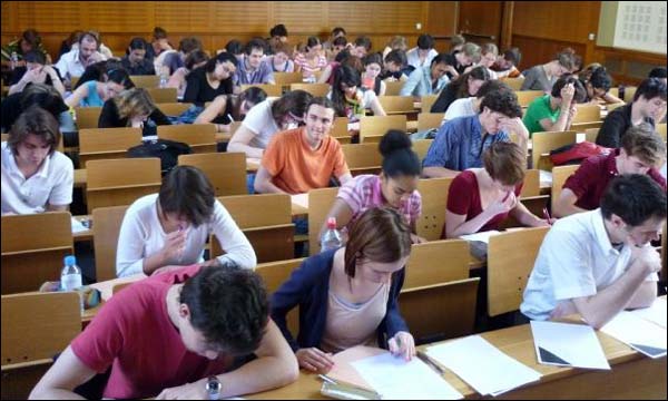 159 تلميذا يلجون كبريات المدارس الفرنسية للهندسة والتجارة