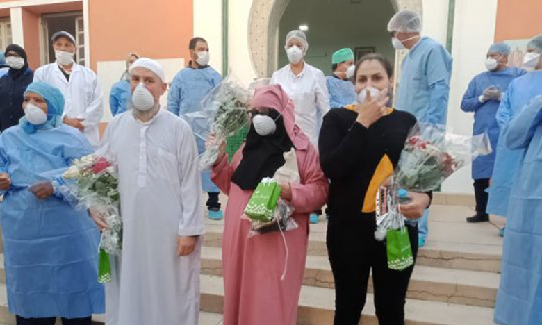 3 حالات إصابة بفيروس كورونا تغادر مستشفى الأنطاكي بمراكش بعد تماثلهم للشفاء