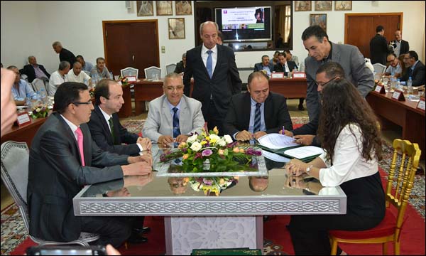 جانب من توقيع الاتفاقيات بالخميسات (خاص)