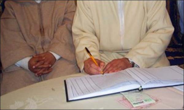 91 في المائة من الزيجات غير موثقة و52 في المائة لقاصرات بإقليم ميدلت 91 في المائة من الزيجات غير موثقة و52 في المائة لقاصرات بإقليم ميدلت