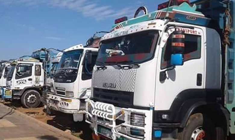 أرباب النقل الطرقي للبضائع يخضون إضرابا وطنيا ويتطلعون لفتح حوار مع الوزارة الوصية