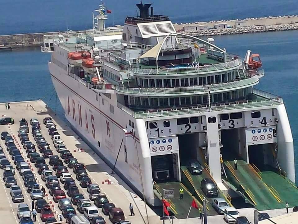 أزيد من 17 ألف مغربي مقيم بالخارج توافدوا عبر ميناء الحسيمة