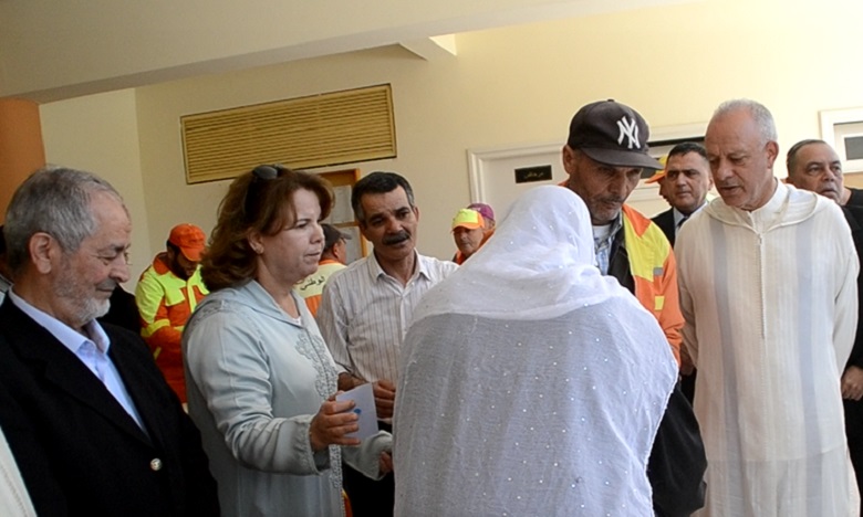 أزيد من 5 آلاف مستفيد من قفة رمضان بعمالة طنجة.