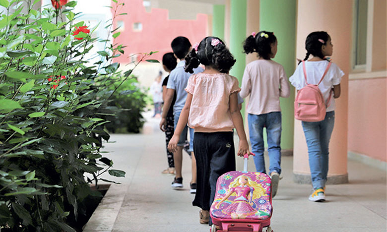 أزيد من 80 في المائة من التلاميذ يلتحقون بالصفوف الدراسية بعمالة مراكش في ظل تطبيق صارم للبروتكول الصحي