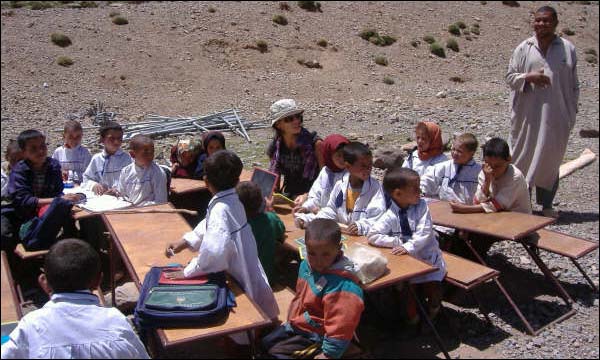 أساتذة يقضون العطلة بهاجس الخوف من الشتات