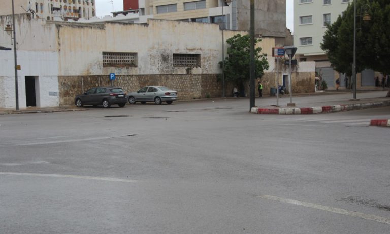 أصحاب المهن غير منظمة بين البحث عن لقمة العيش واحترام "حالة الطوارئ الصحية"