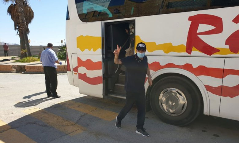 أكثر من 400 عالق يتنظرون العودة من سبتة المحتلة