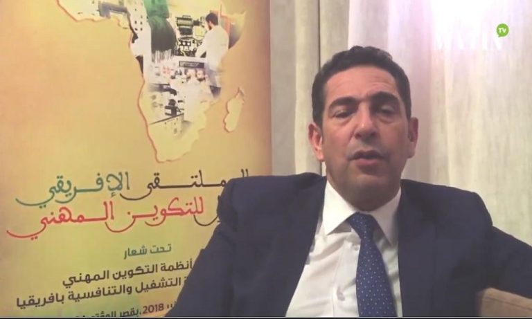 أمزازي: توظيف الأساتذة المتعاقدين سيقلص اكتظاظ الأقسام