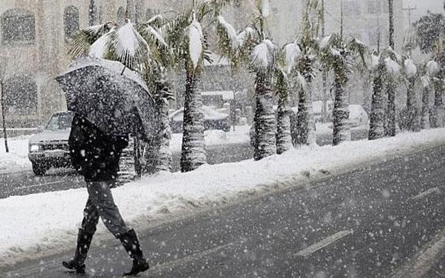 أمطار رعدية وتساقطات ثلجية كثيفة مرتقبة من الثلاثاء إلى الجمعة (نشرة إنذارية)