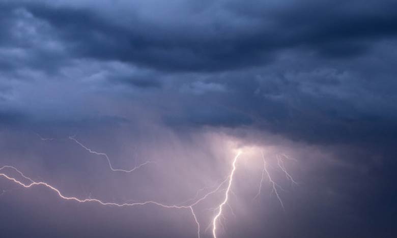 أمطار عاصفية محليا قوية غدا الثلاثاء في العديد من المناطق