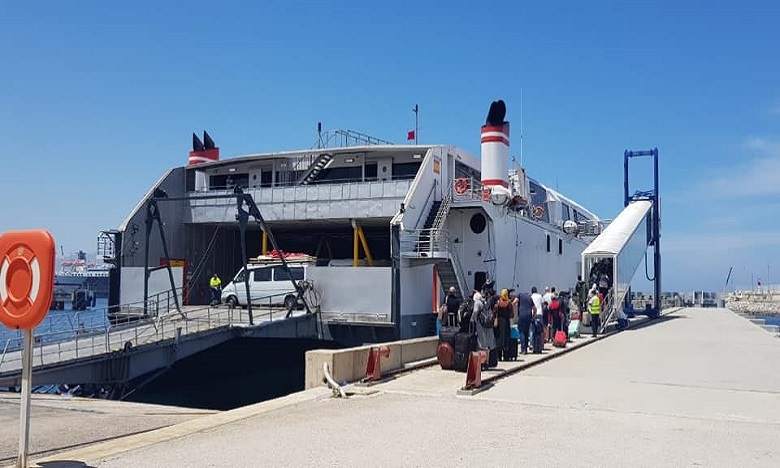 إسبانيا تعلن عن مواصلة نقل العالقين من المغرب عبر رحلات بحرية خلال غشت