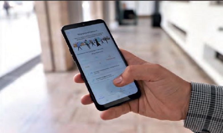 إطلاق حملة تحسيسية لاستعمال تطبيق "وقايتنا" بفاس ومكناس