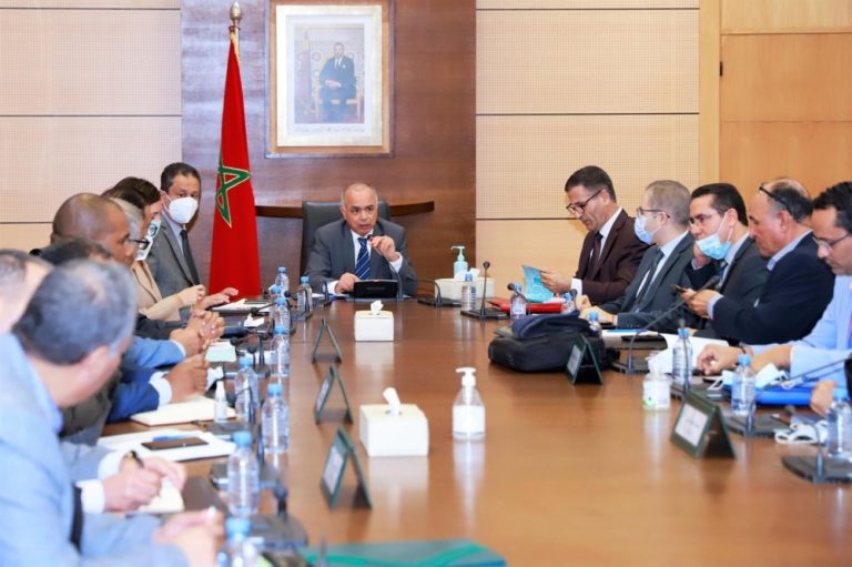 اتفاق شكيب بنموسى والنقابات التعليمية على منهجية الاشتغال والمدى الزمني للحوار القطاعي