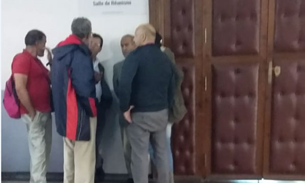 احتقان بالمجلس الجماعي للمحمدية بسبب سرية عقد الدورة العادية