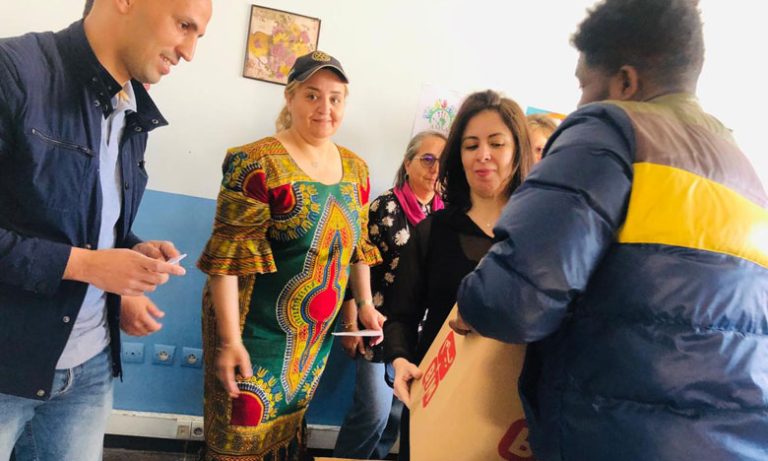 استفادة 60 مواطنا ولاجئا إفريقيا وسوريا من قفة رمضان