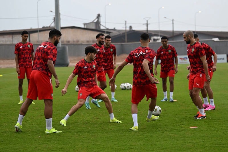 "الأسود" يواصلون التحضيرات لكأس إفريقيا.. سايس: جاهزون بدنيا وذهنيا