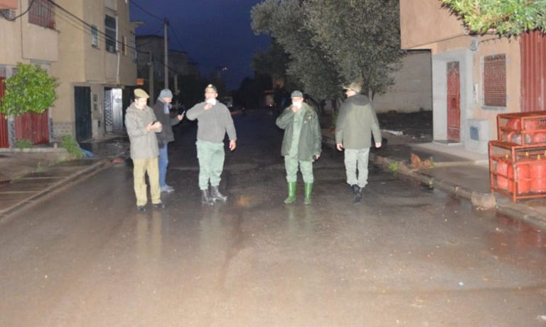 الأمطار تساهم في تطبيق حالة الطوارئ